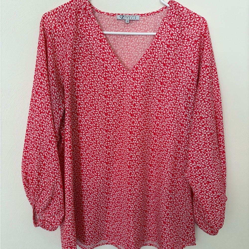 Chic Red Patterned V-Neck Blouse
